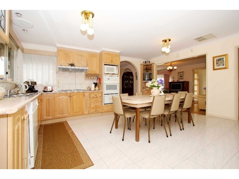 27 Oxley Avenue, Bundoora VIC 3083