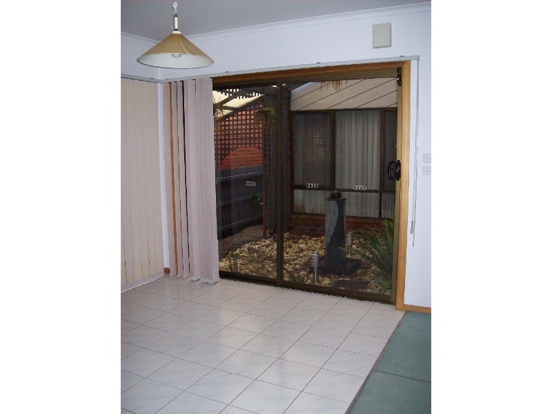 5 Francis Walton Road, Mill Park VIC 3082