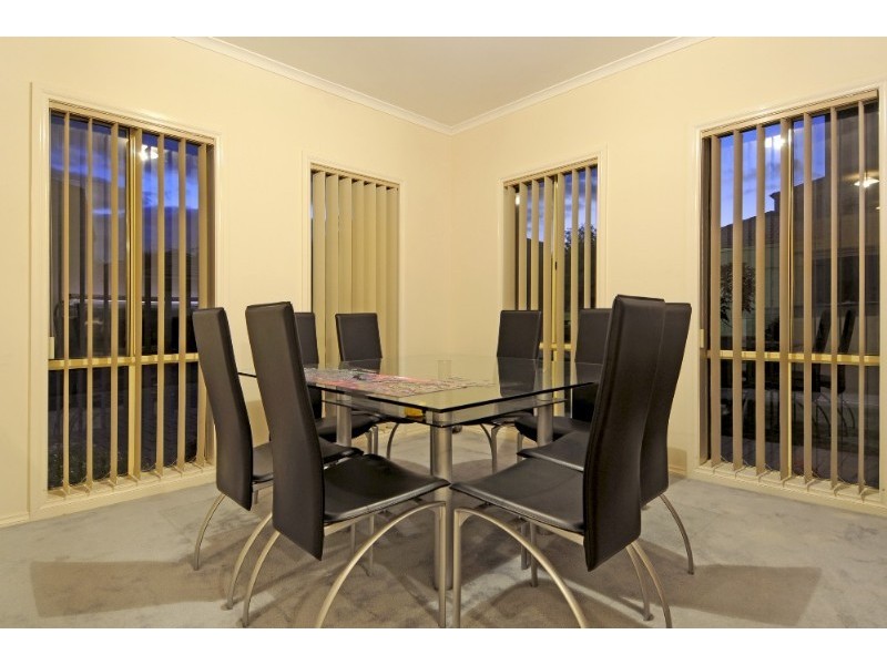 23 Redbark Hill Circuit, South Morang VIC 3752