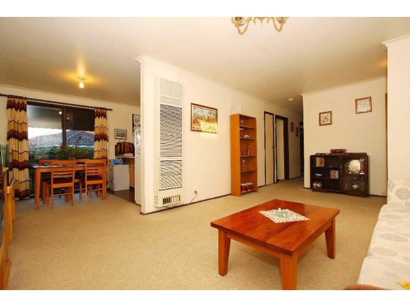 6 Merryn Close, Bundoora VIC 3083