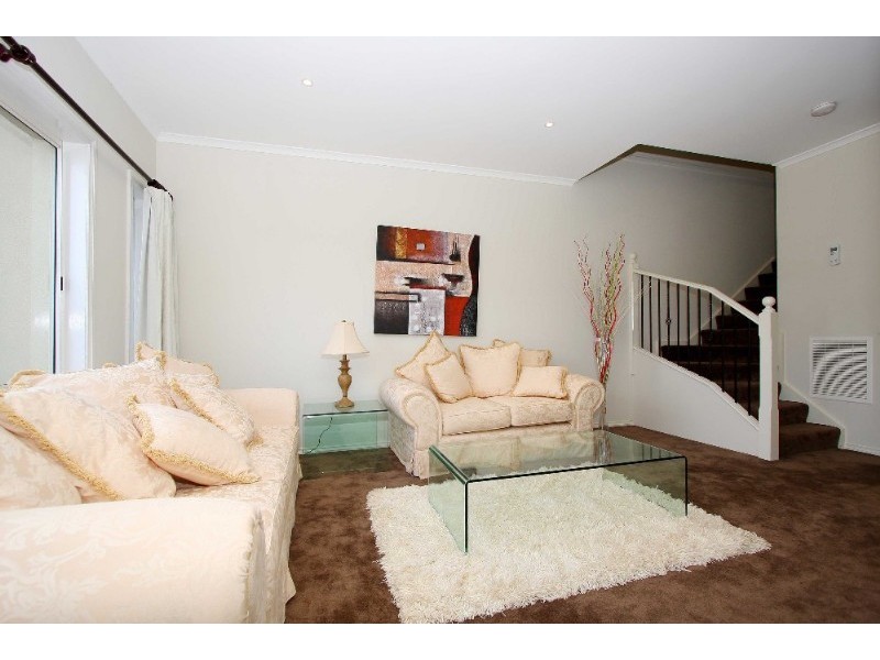 14 Malabar Walk, Bundoora VIC 3083