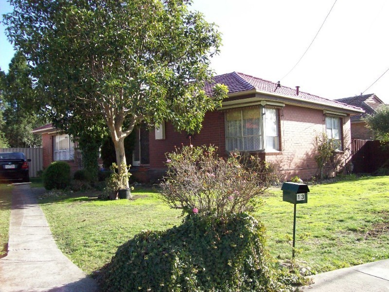 13 Glenn Crescent, Bundoora VIC 3083