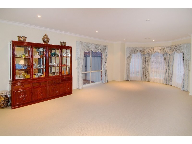 26 Stymie Street, Kingsbury VIC 3083