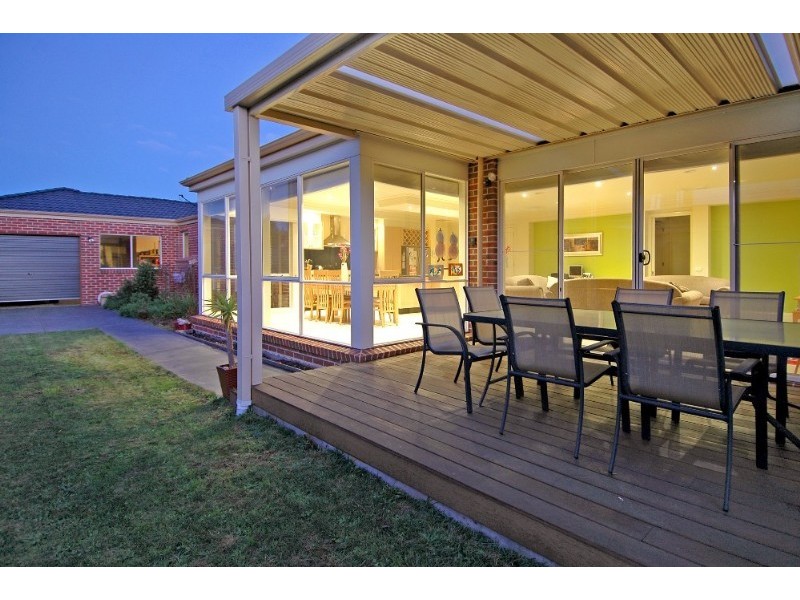 13 Lilly Pilly Avenue, Bundoora VIC 3083