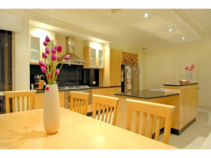 13 Lilly Pilly Avenue, Bundoora VIC 3083