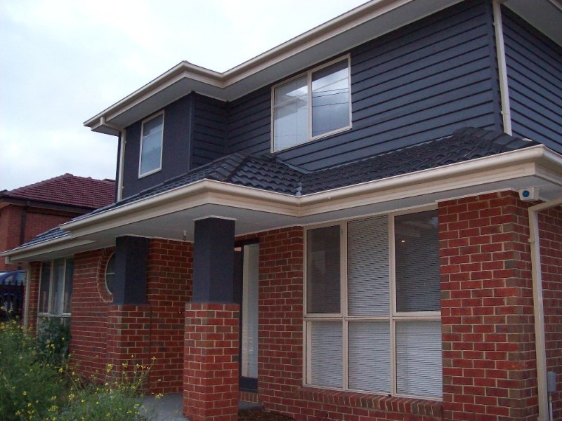 1/2 Faye Street, Reservoir VIC 3073