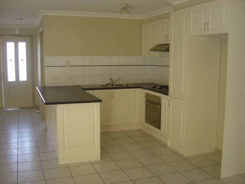 33A Garden Grove Drive, Mill Park VIC 3082