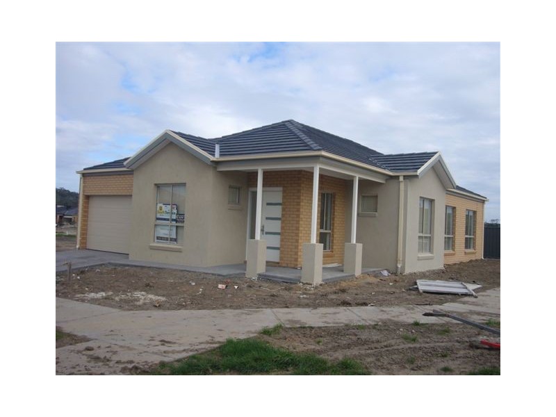 44 Riordan Crescent, Mernda VIC 3754