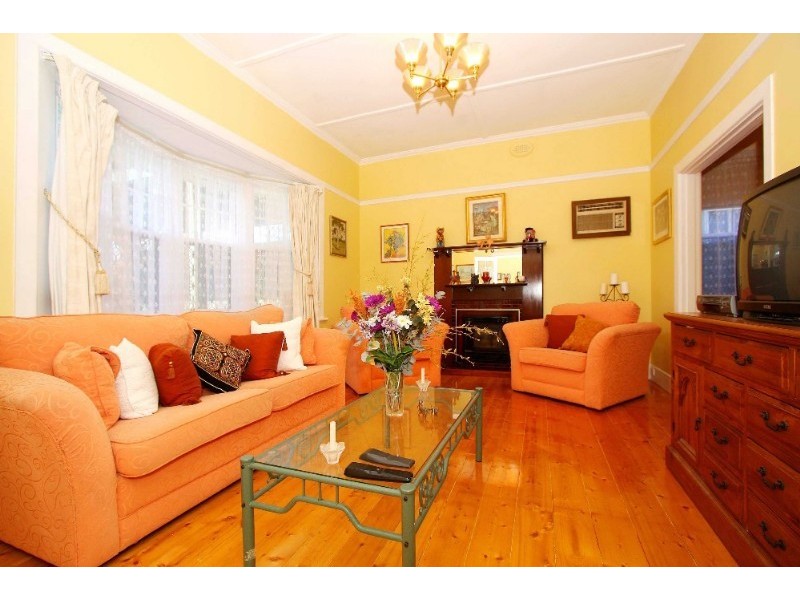 39 Acheron Avenue, Reservoir VIC 3073