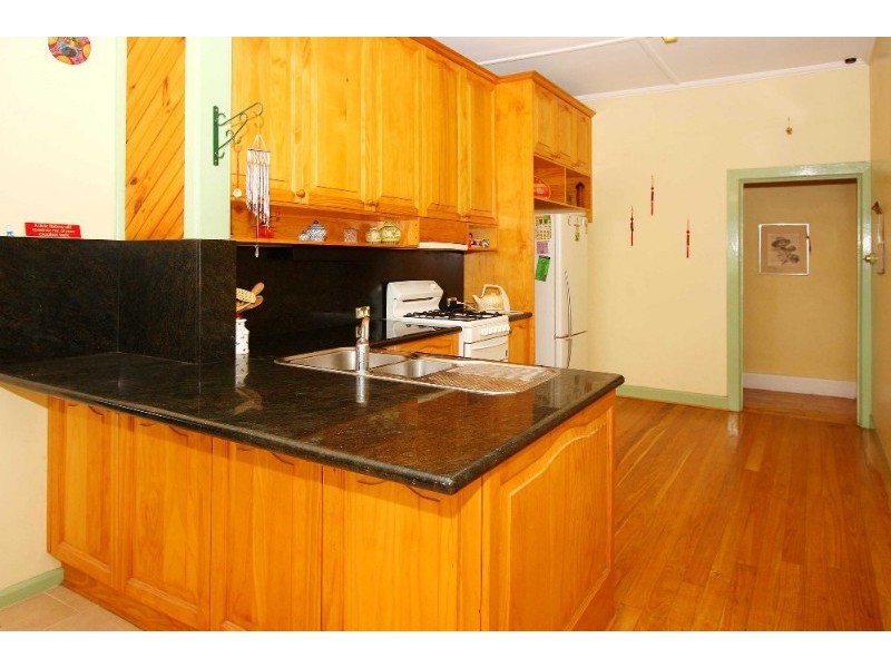 39 Acheron Avenue, Reservoir VIC 3073