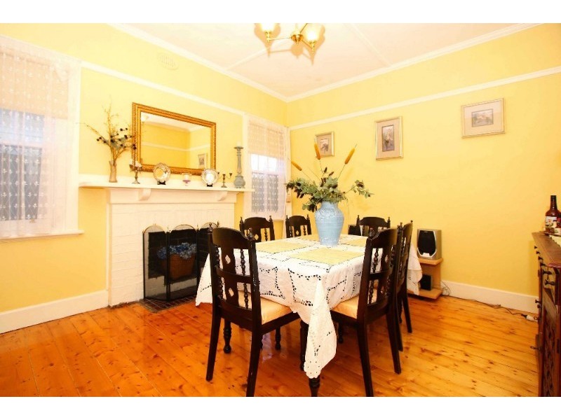 39 Acheron Avenue, Reservoir VIC 3073