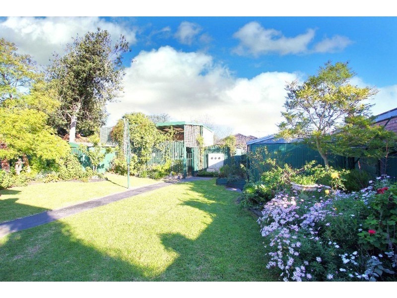 39 Acheron Avenue, Reservoir VIC 3073