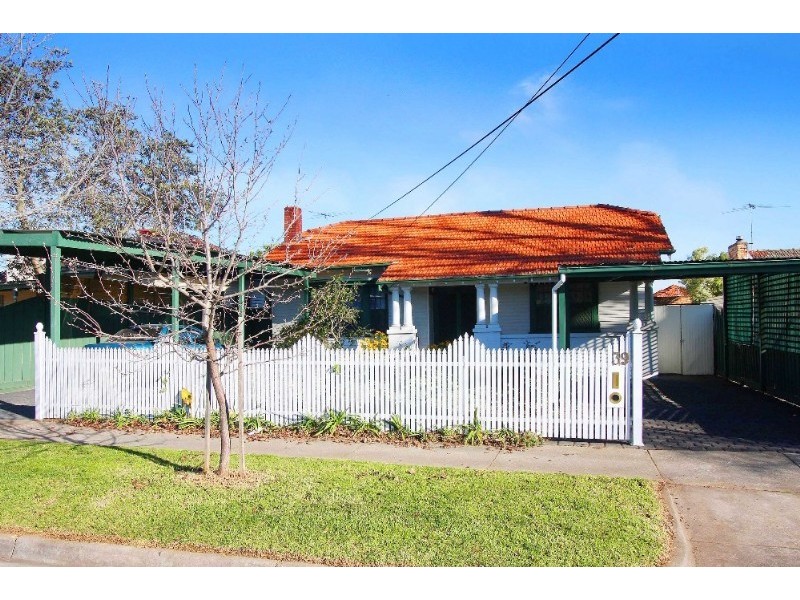 39 Acheron Avenue, Reservoir VIC 3073