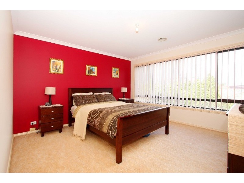 56 Incana Drive, Mill Park VIC 3082