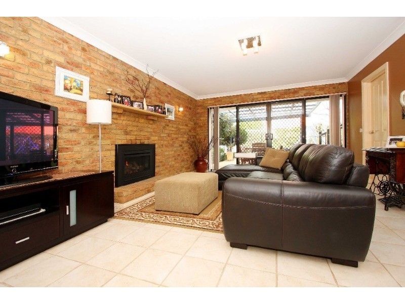 56 Incana Drive, Mill Park VIC 3082