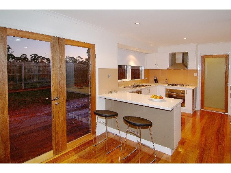 39 Wallara Crescent, Bundoora VIC 3083