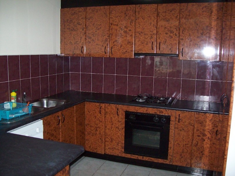 2/17 Waratah Street, Thomastown VIC 3074