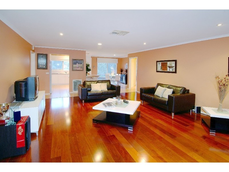 5 Silverdale Rise, Bundoora VIC 3083