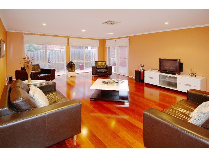 5 Silverdale Rise, Bundoora VIC 3083