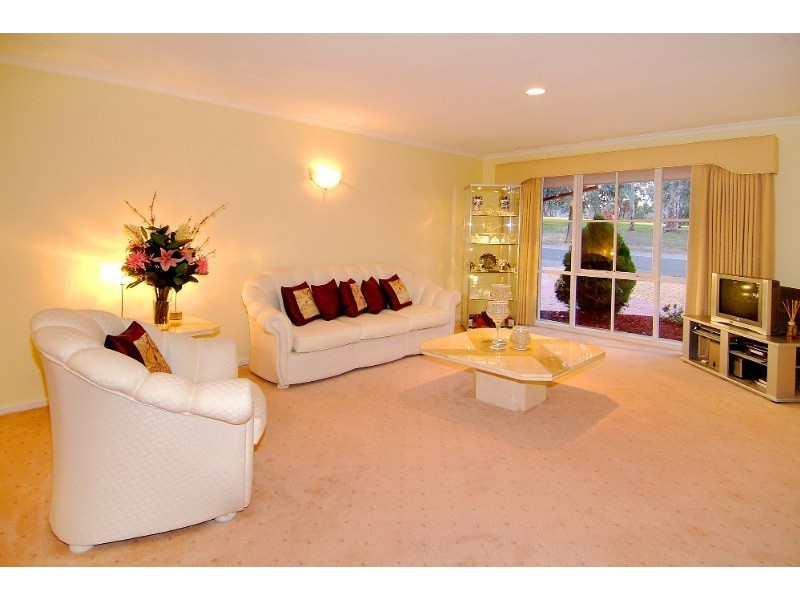 5 Silverdale Rise, Bundoora VIC 3083