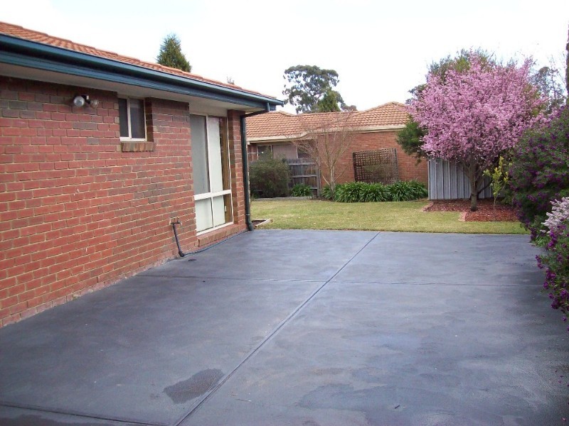 7 Butler Place, Mill Park VIC 3082