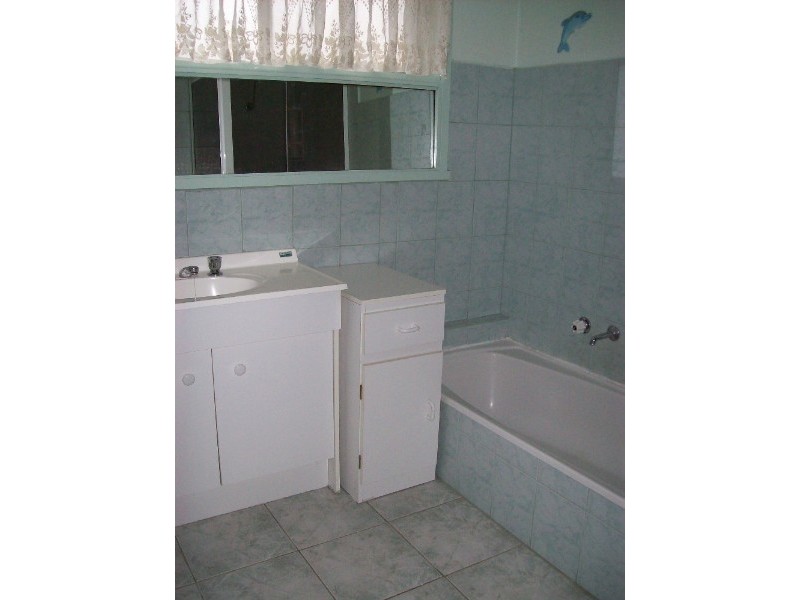 17 Buckmaster Drive, Mill Park VIC 3082