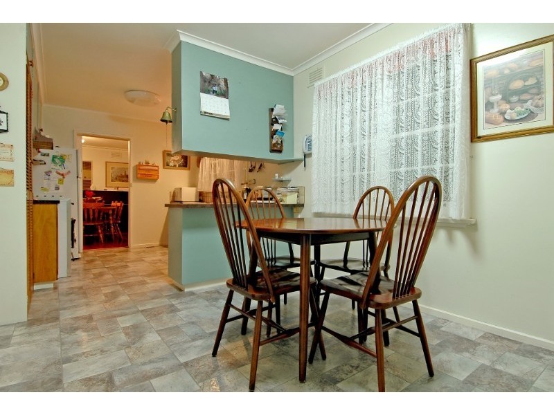 8 Ronald Court, Watsonia North VIC 3087