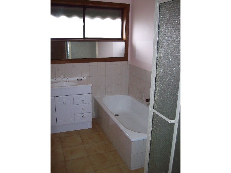 3/1 Mill Park Drive, Mill Park VIC 3082