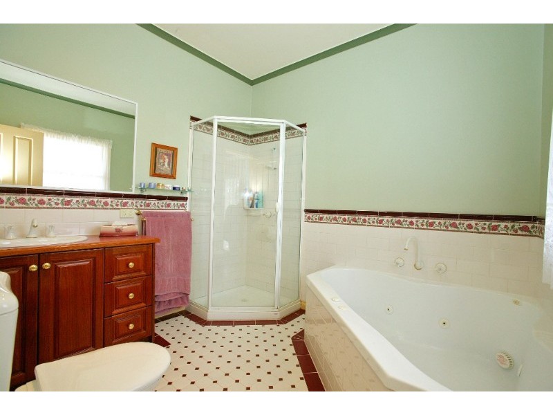 66 Stockdale Way, Mill Park VIC 3082