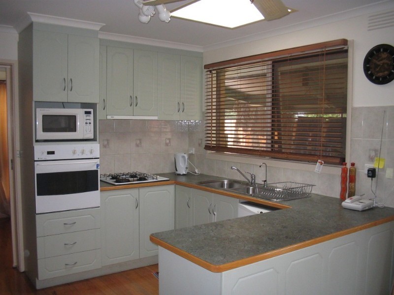 11 Beethoven Court, Bundoora VIC 3083