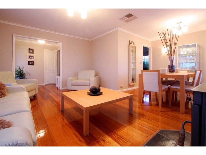 5 Buller Parade, Lalor VIC 3075