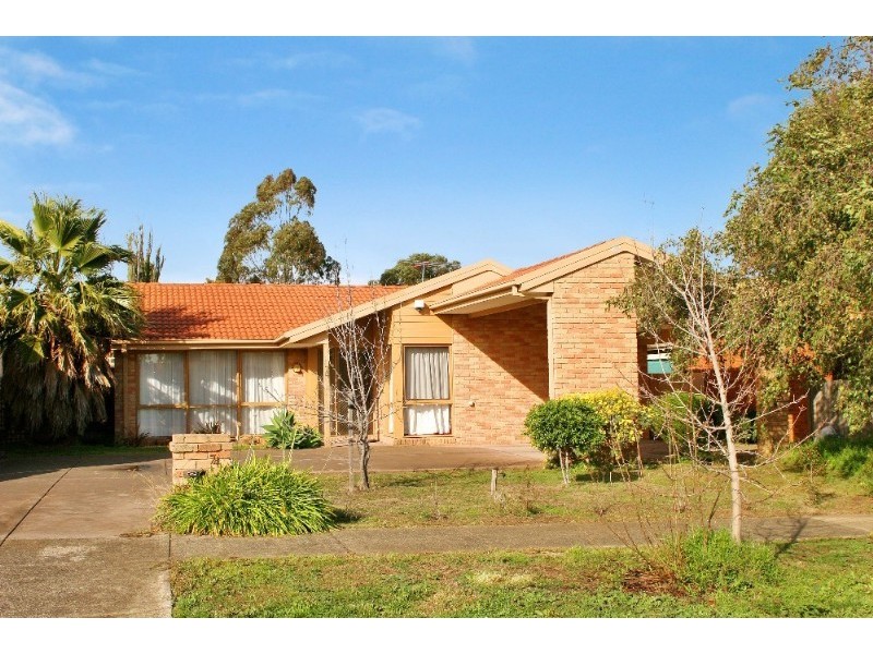 74 Garden Grove Drive, Mill Park VIC 3082