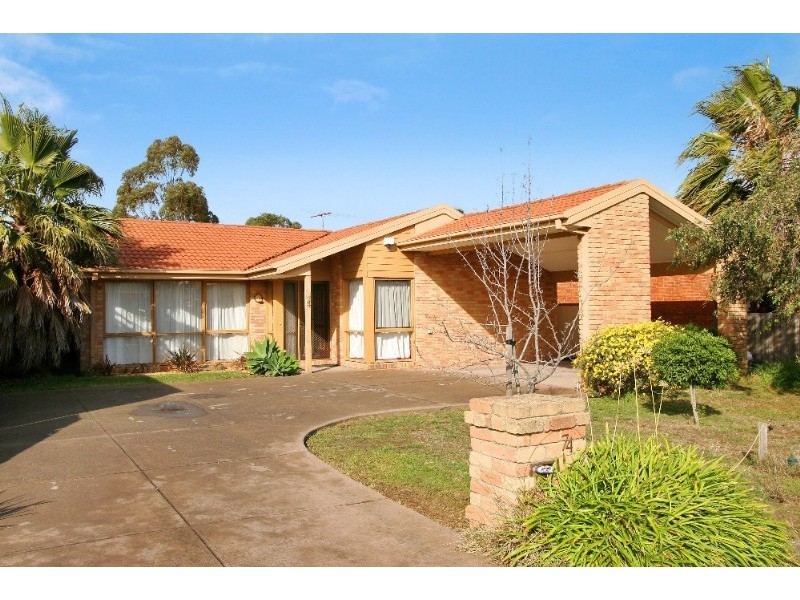 74 Garden Grove Drive, Mill Park VIC 3082