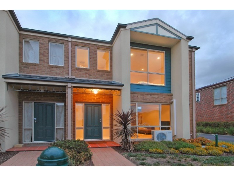 12 Malabar Walk, Bundoora VIC 3083