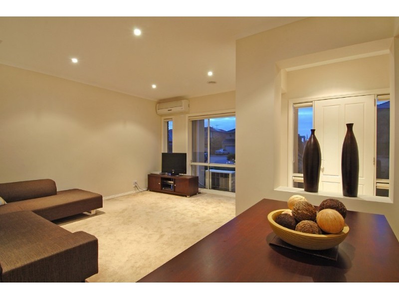 12 Malabar Walk, Bundoora VIC 3083