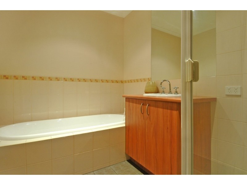 12 Malabar Walk, Bundoora VIC 3083