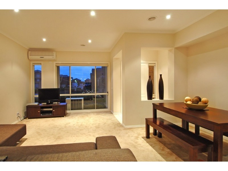 12 Malabar Walk, Bundoora VIC 3083