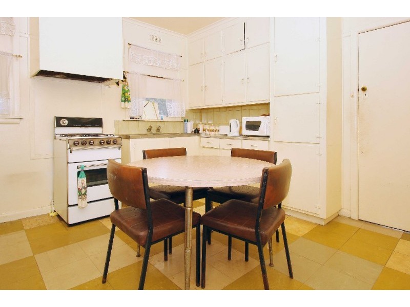 157 Boldrewood Parade, Reservoir VIC 3073