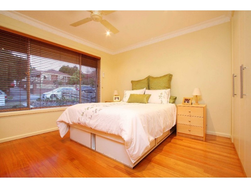 37 Elwers Street, Watsonia North VIC 3087