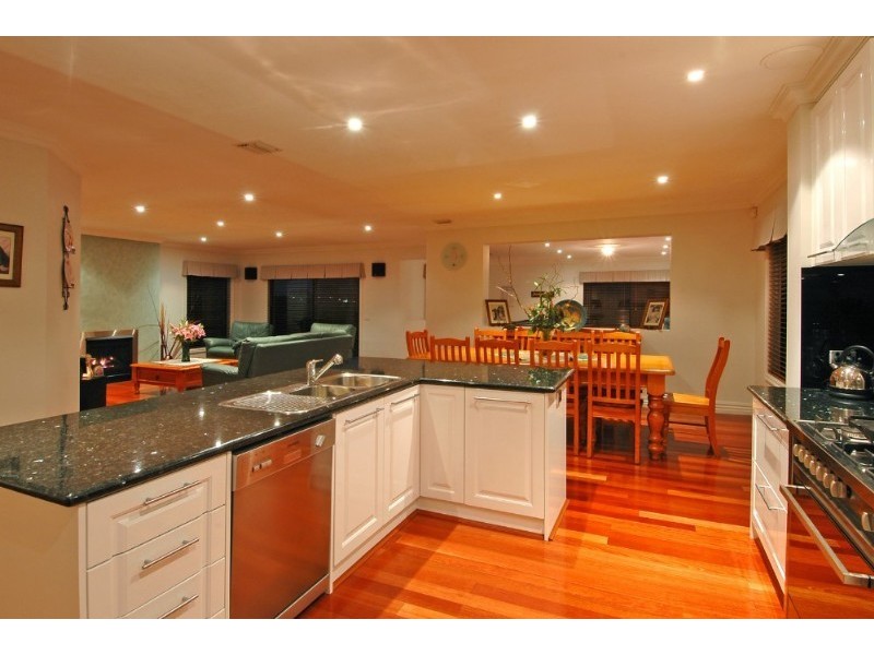 3 Barfield Walk, Bundoora VIC 3083