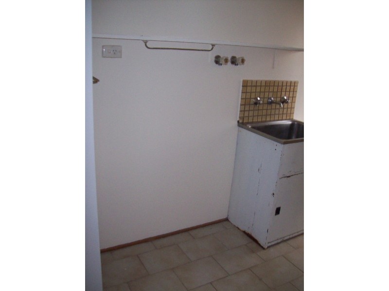 7 Landy Close, Mill Park VIC 3082