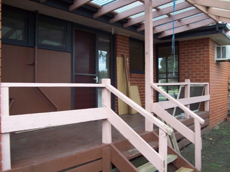 7 Landy Close, Mill Park VIC 3082