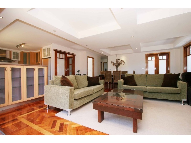 32A Clunes Street, Kingsbury VIC 3083