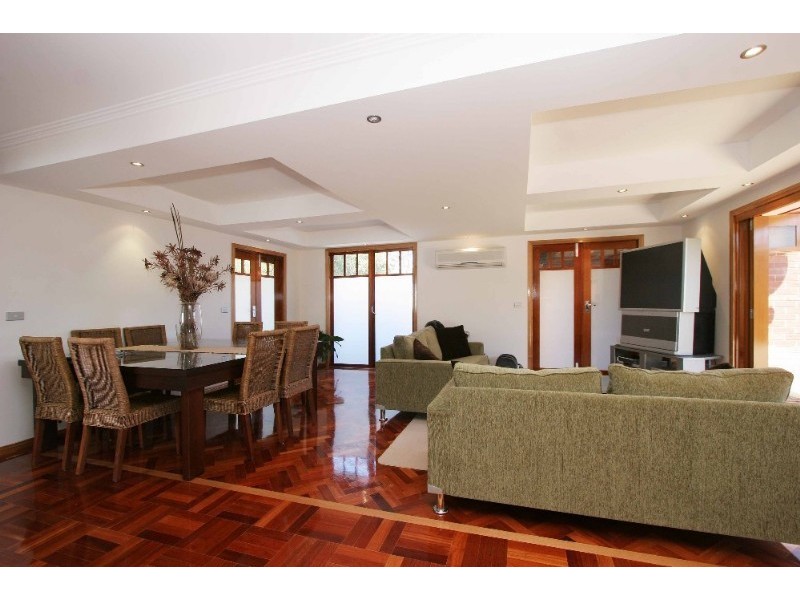 32A Clunes Street, Kingsbury VIC 3083