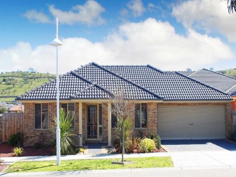 13 Marais Grove, South Morang VIC 3752