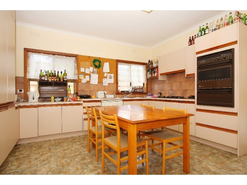 18 O’Connell Street, Kingsbury VIC 3083