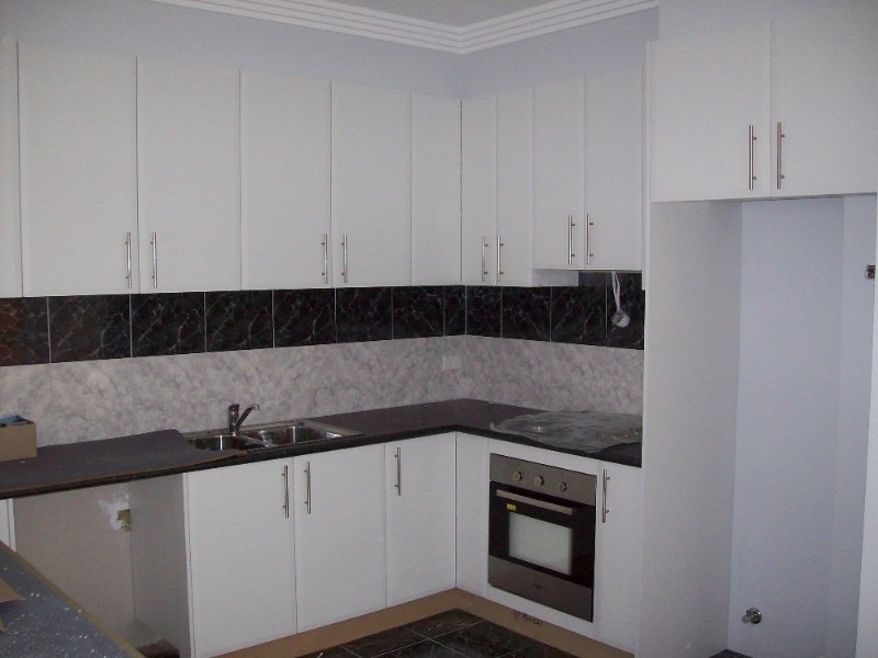 1 & 2/247 Wood Street, Preston VIC 3072