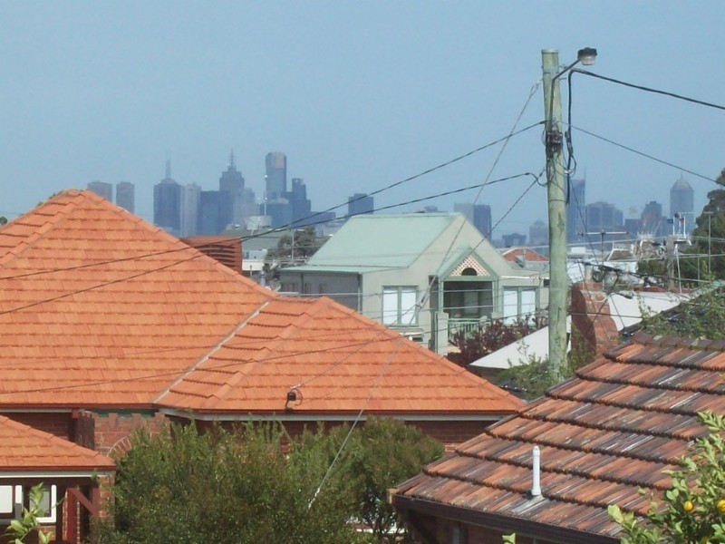 1 & 2/247 Wood Street, Preston VIC 3072