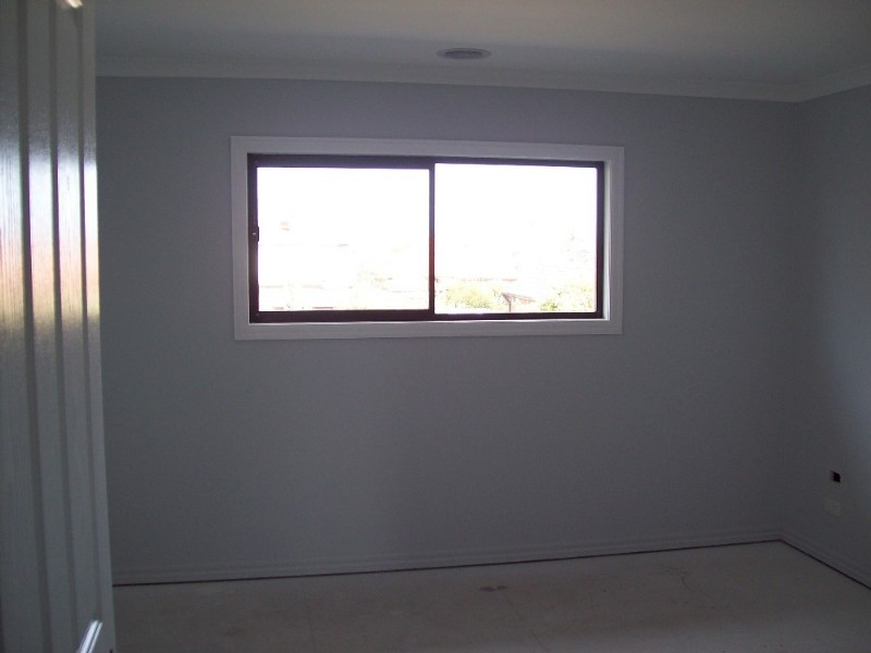 1 & 2/247 Wood Street, Preston VIC 3072