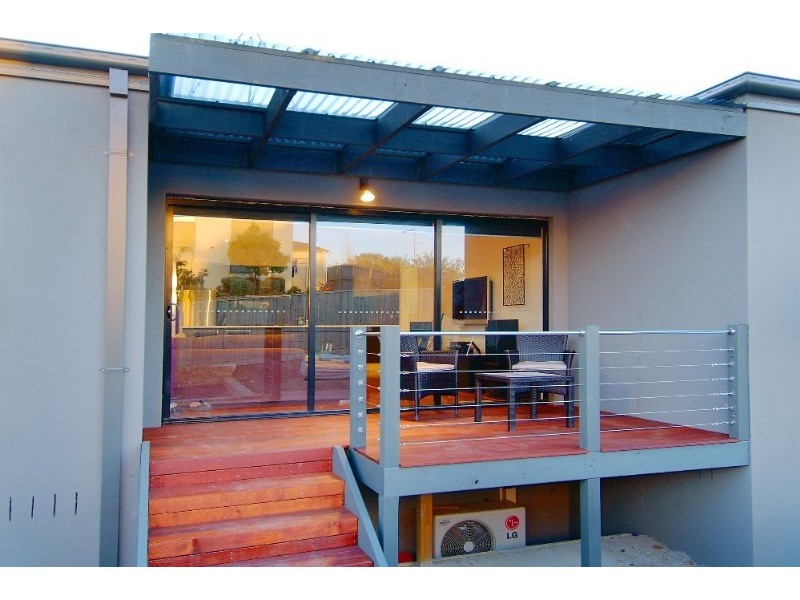 3 Wingspan Avenue, South Morang VIC 3752